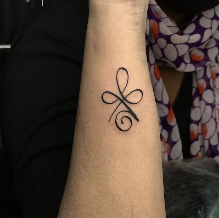 strong female tattoos