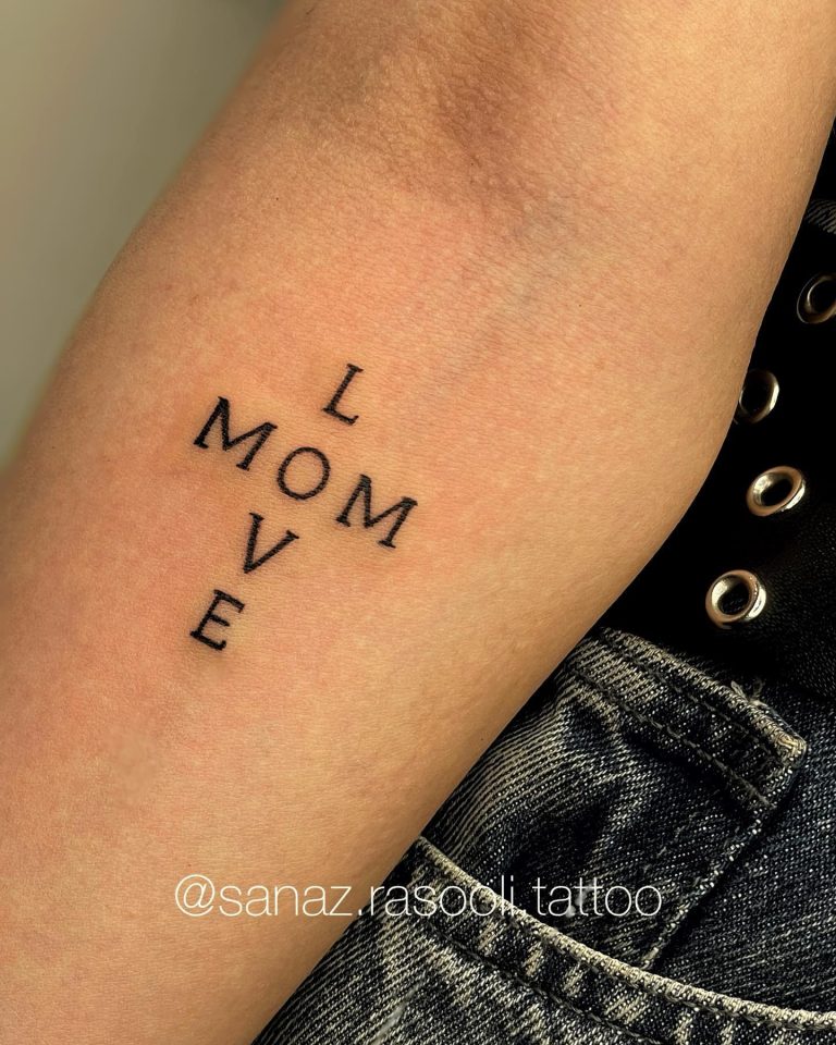 mom tattoos